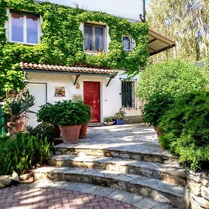 *** Bed & Breakfast Ca De Rossana Italy